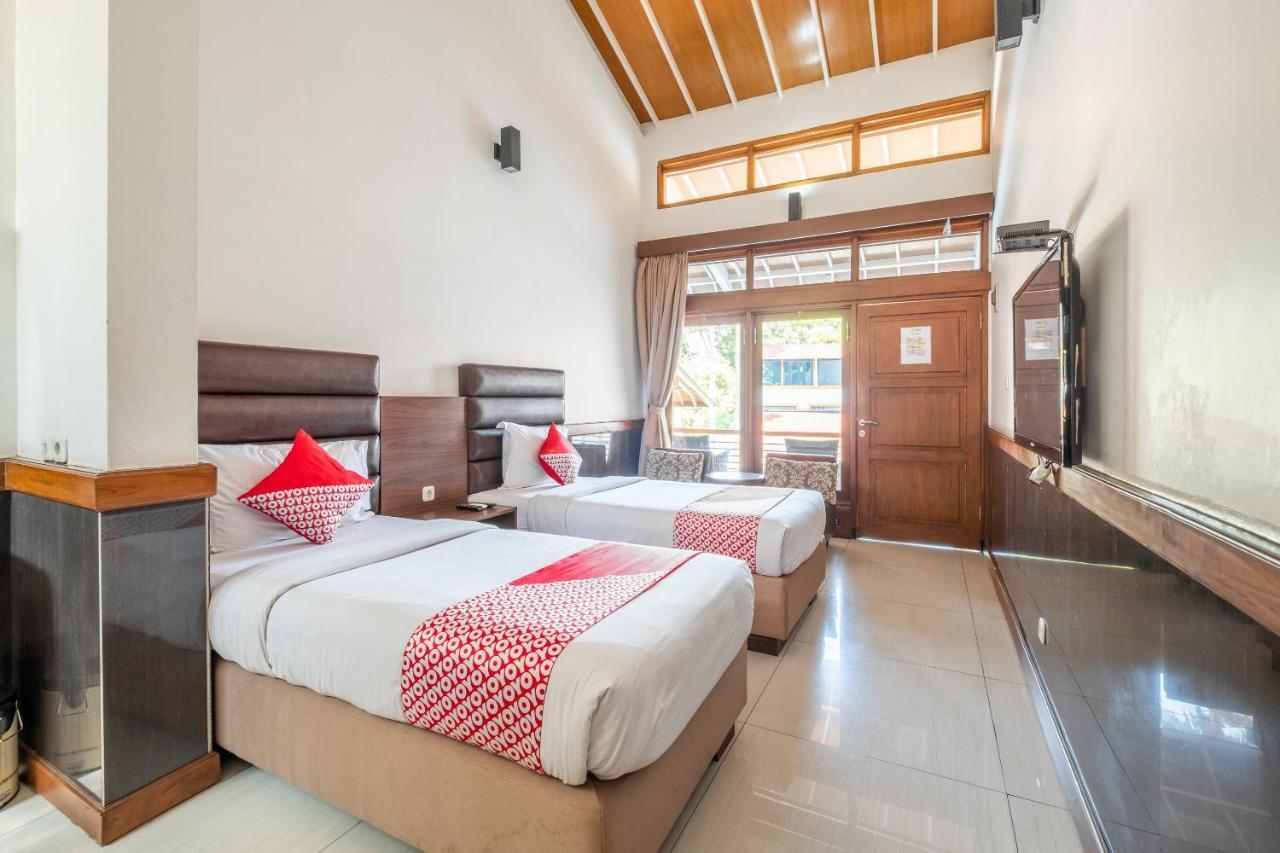 Oyo 1210 Nice Guesthouse Bandung Exterior foto